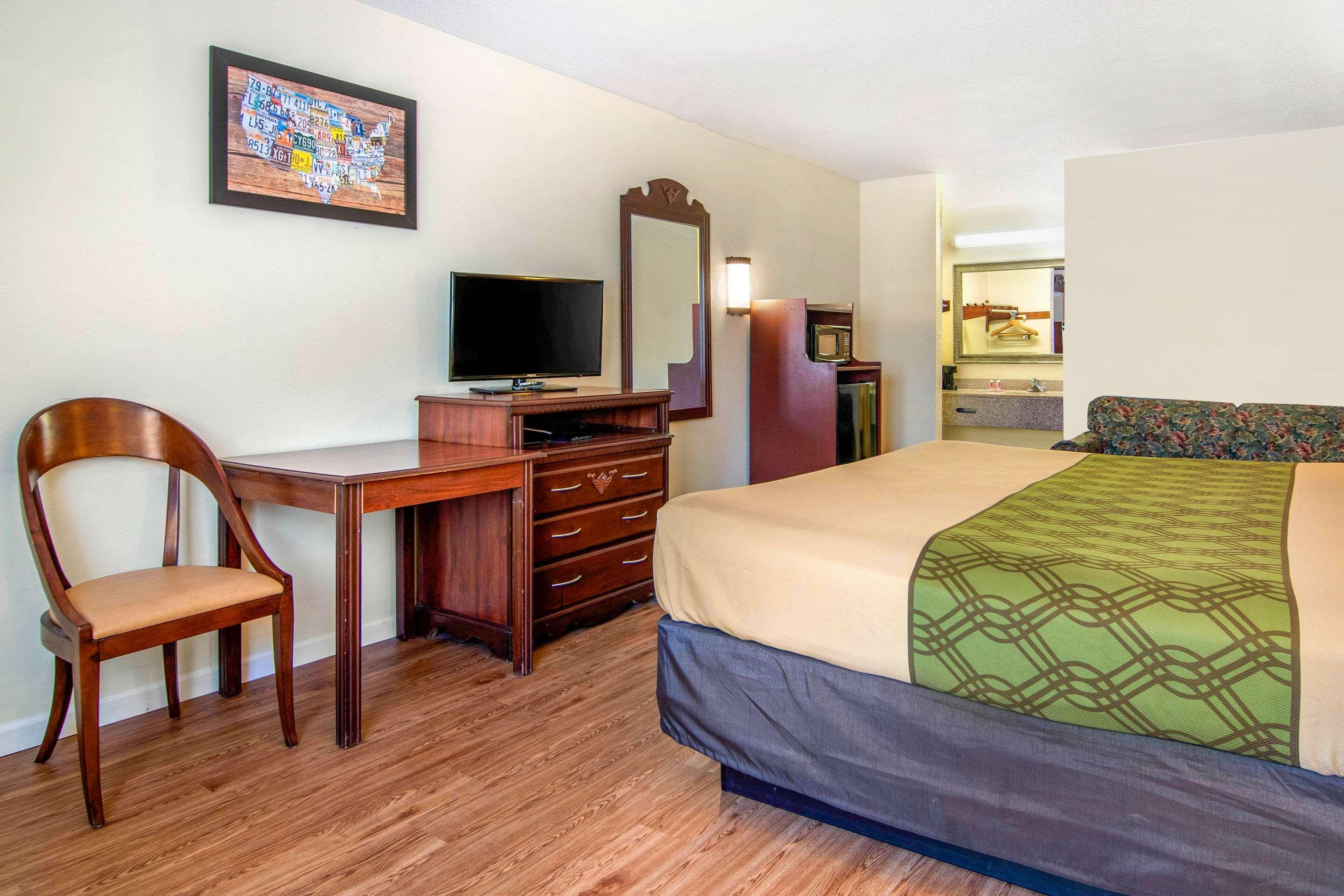 Econo Lodge Inn & Suites Fort Oglethorpe Luaran gambar