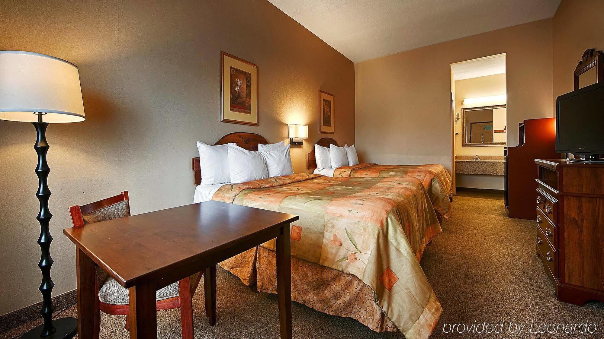 Econo Lodge Inn & Suites Fort Oglethorpe Bilik gambar