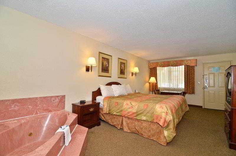 Econo Lodge Inn & Suites Fort Oglethorpe Luaran gambar